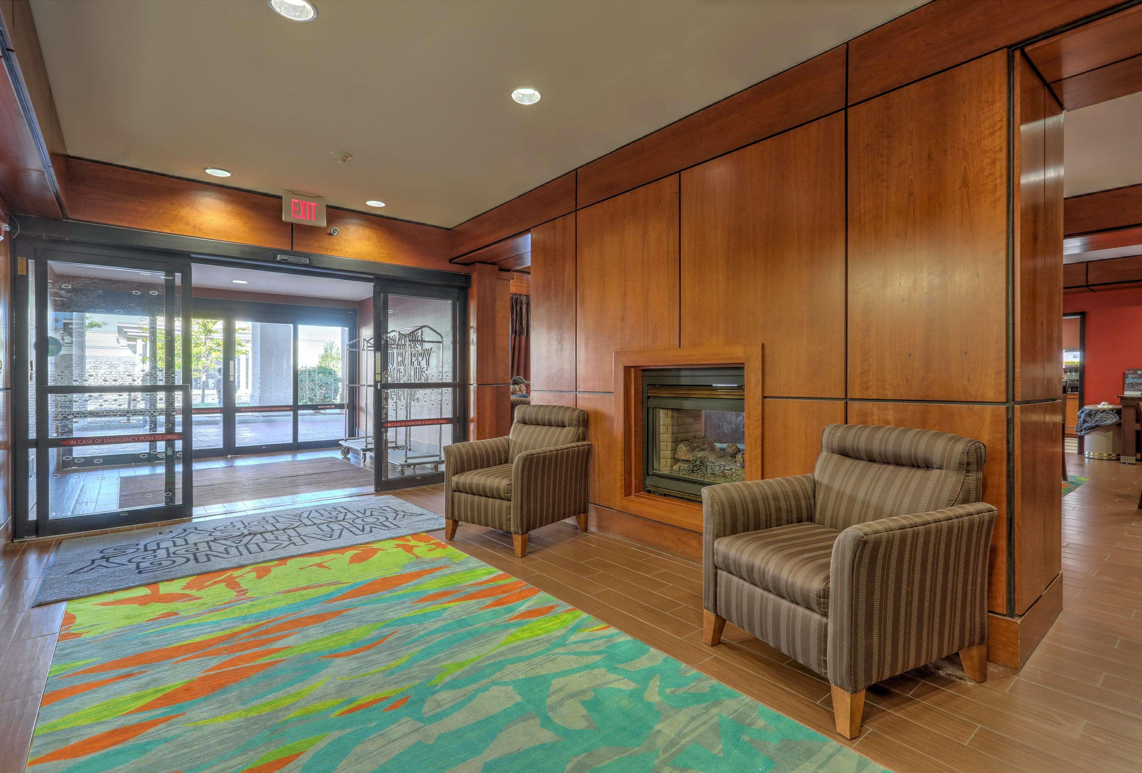 Hotel Hampton
