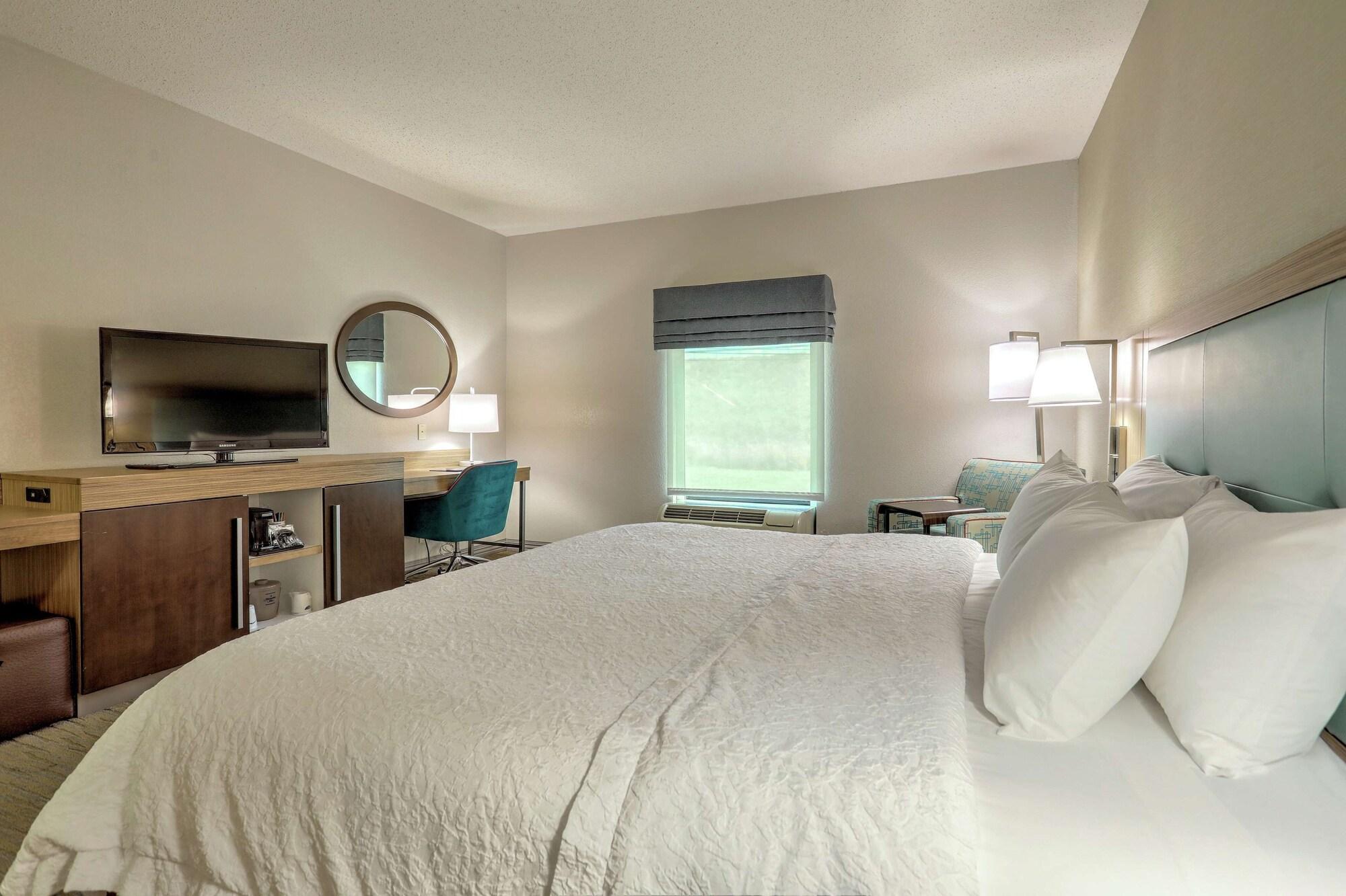 Hotel Hampton 3*