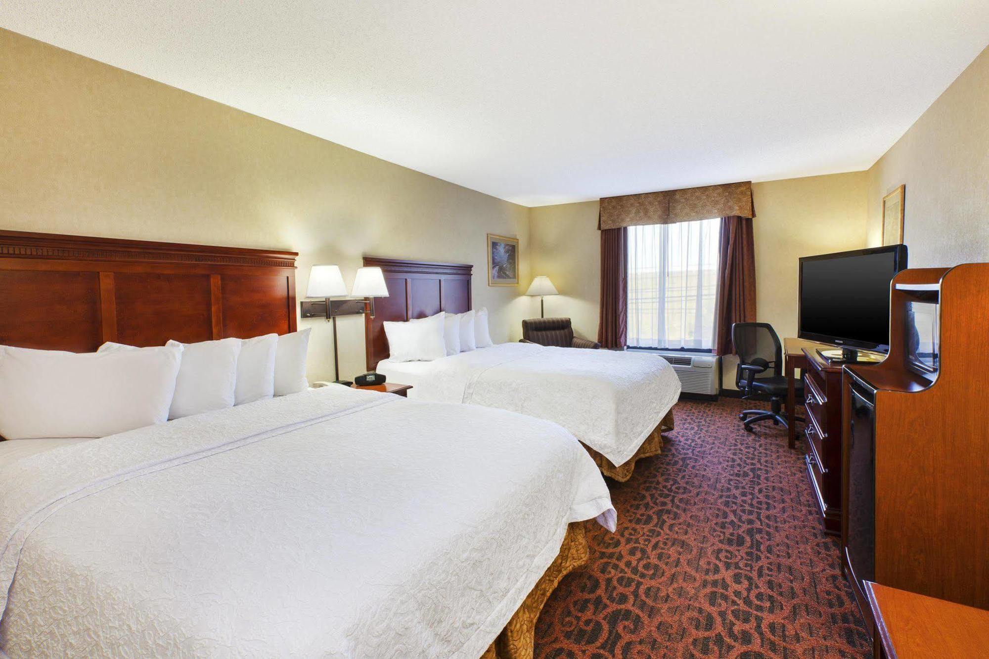 Hampton Hotel 3*