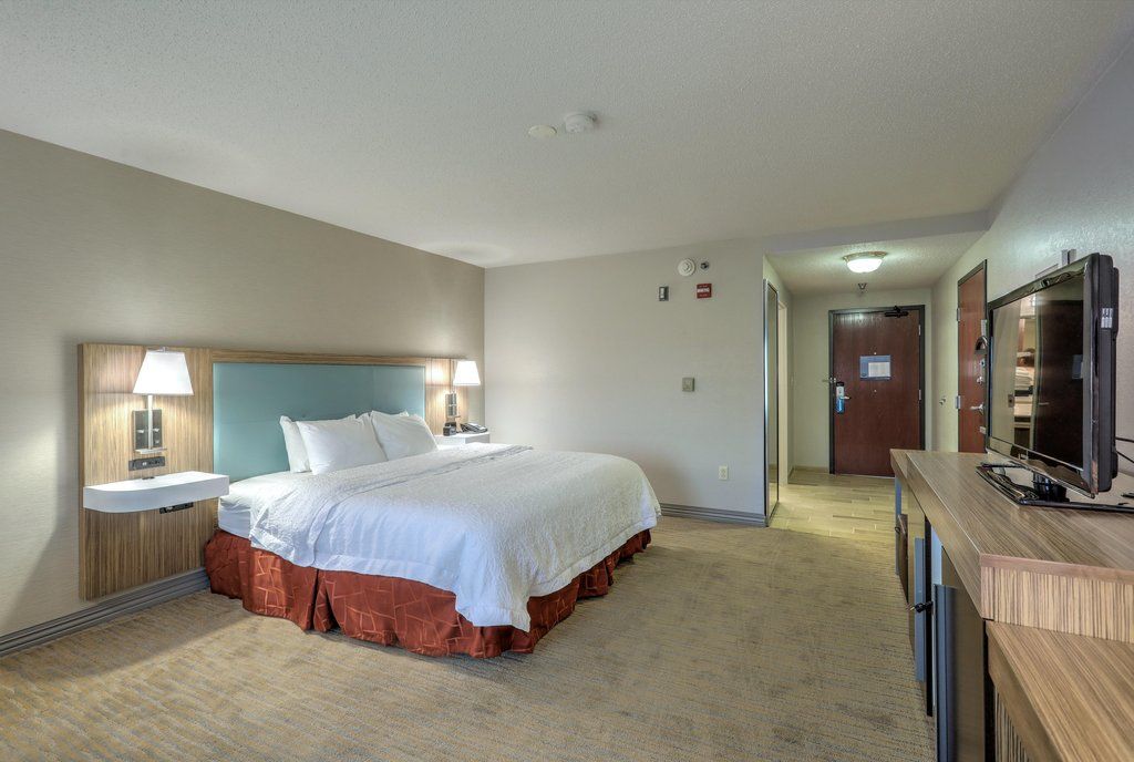 Hampton Hotel 3*